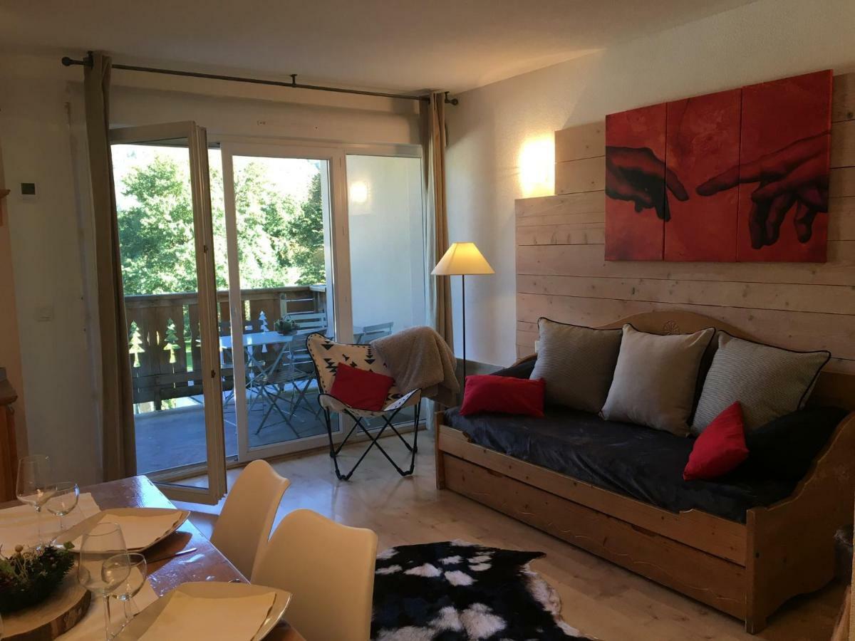 Appartement Les Pics D'Aran Bagneres-de-Luchon Exterior photo